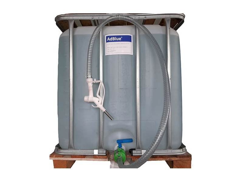 AdBlue 1000 Liter IBC Container